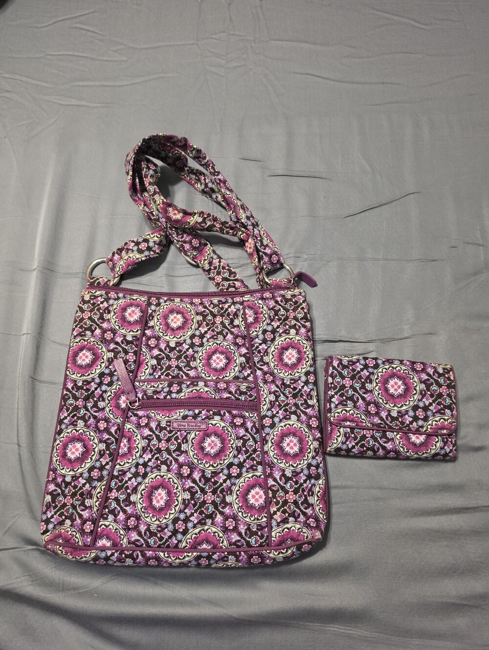Vera Bradley Crossbody Bag and Matching Wallet in Lilac Medalion EUC